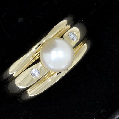 Entzückender Diamantring 585 14 K Gelbgold mit Zuchtperle 