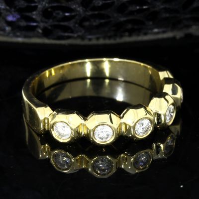 585er Goldring mit 5 Diamanten (0,35 ct)