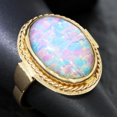 Damen Ring aus 583 Rotgold mit ovaler Opaldublette