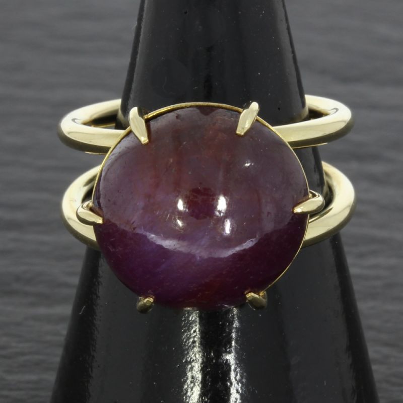 Sanft schimmernder Sternrubin Ring Gold 585 14 Karat