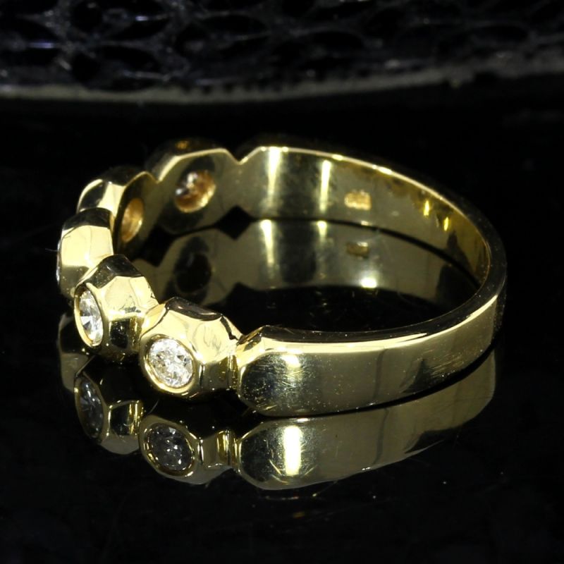 585er Goldring mit 5 Diamanten (0,35 ct)
