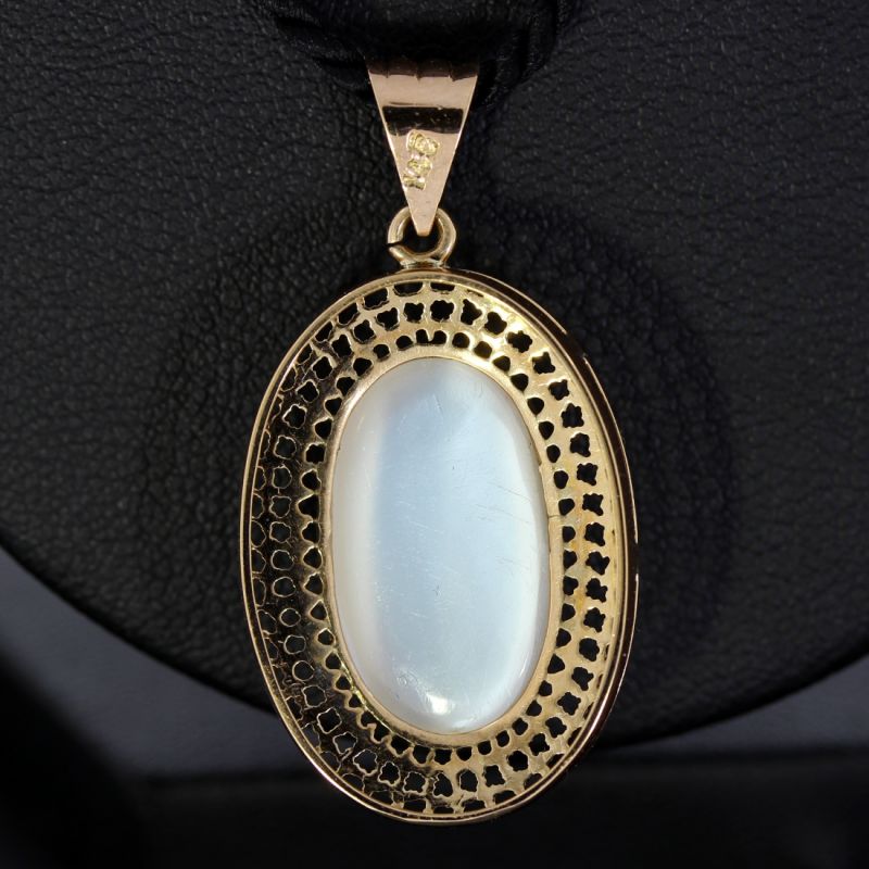 Mondstein Anhänger Gelbgold 585 14 Karat 