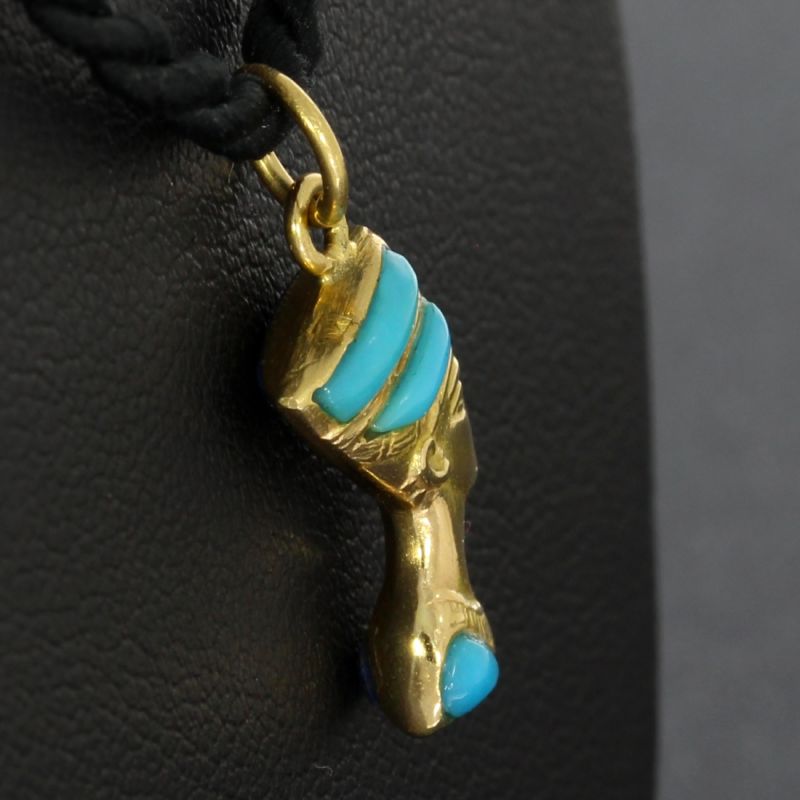 Nofretete Anhänger & Edelsteine Gelbgold 750 18 Karat 