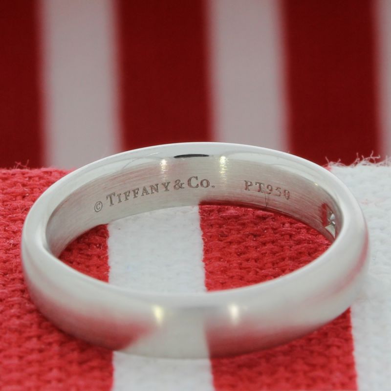 Tiffany & Co. Lucida Classic Diamantring 0,05 Ct 950er Platin 