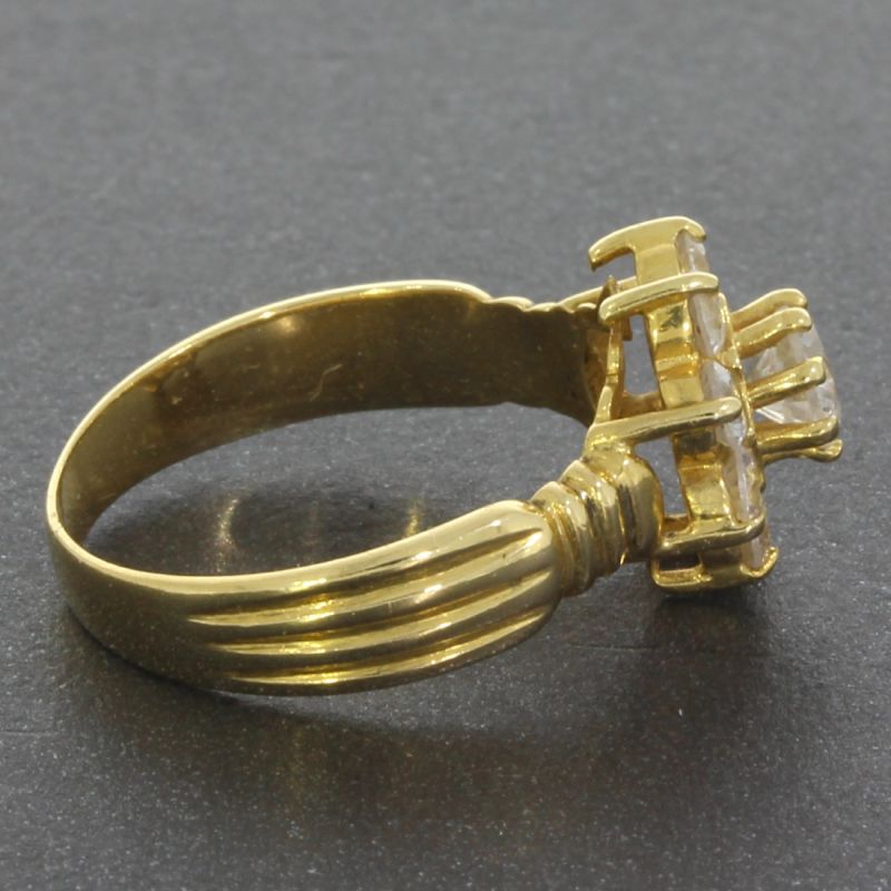 Halo Ring Gelbgold 750 18 Karat Farbsteine